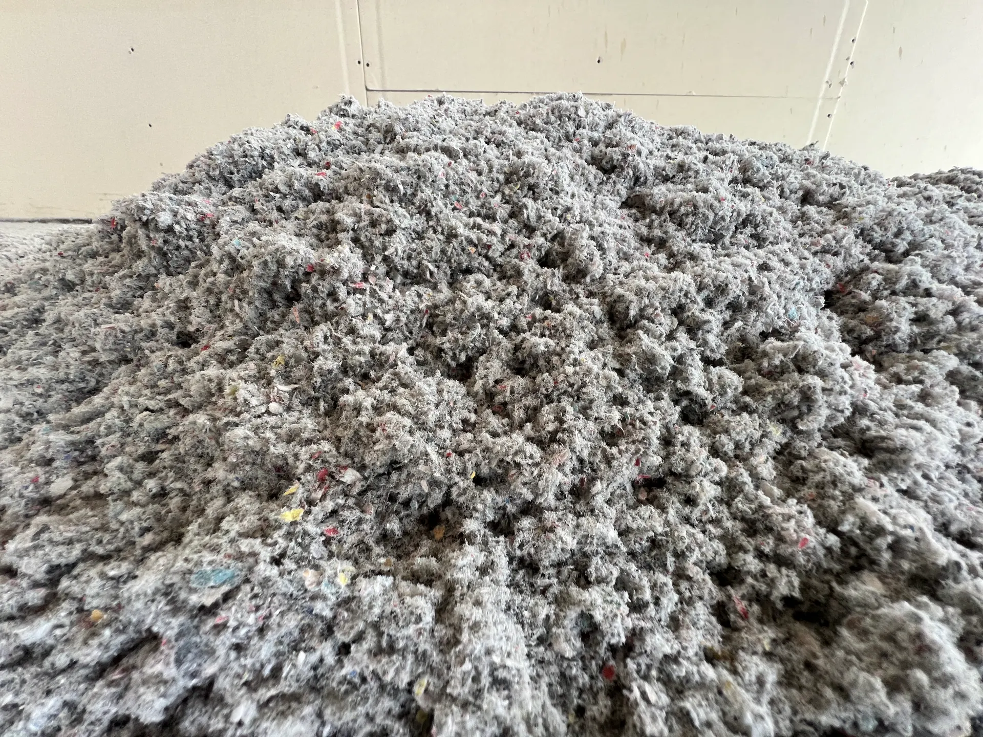 Strat de fibre de celuloză suflate liber